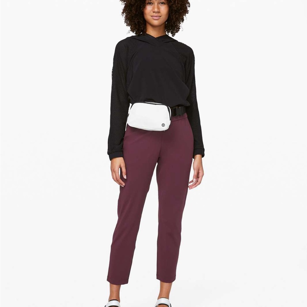 Lululemon Athletica In the Fly Pants in Dark Adobe